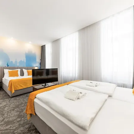 A1 Royal Plaza 3*