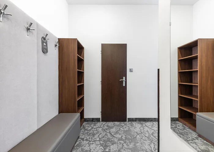 A1 Royal Plaza מלון